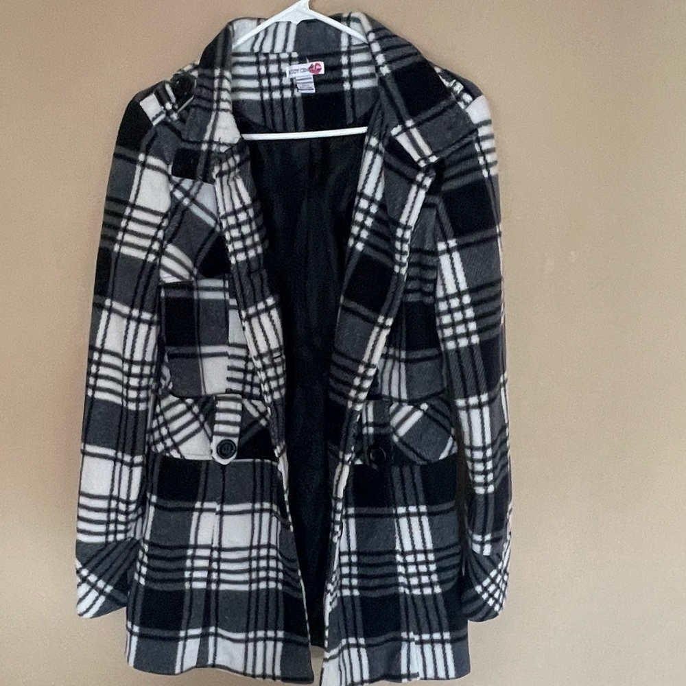 Body Central Coat Size M